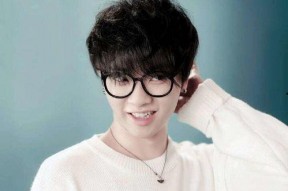 吃瓜娱乐华晨宇,吃瓜娱乐背后的音乐奇才